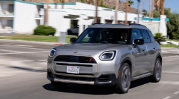 MINI 在澳大利亚迎来第三代 Countryman C 和 S 起价约为 33,000 美元