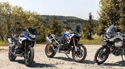 全新 BMW F GS 摩托车是哈雷戴维森大型发布会的完美热身派对